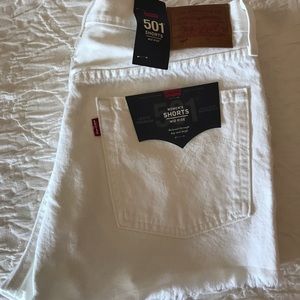 Levi’s white shorts (New w Tags)